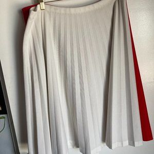 White pleated circle skirt